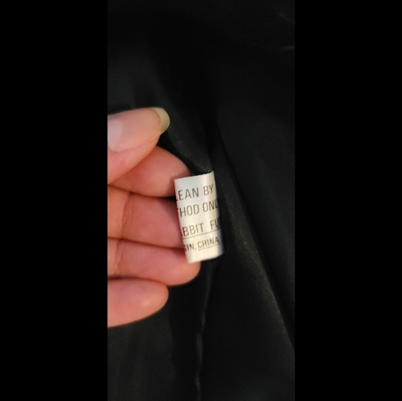 Vintage fur Coat size Medium - Picture 10 of 16